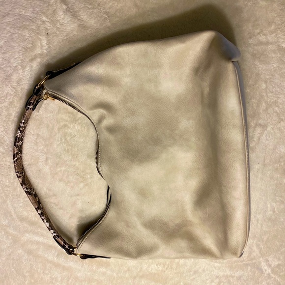 Handbags - White Tote with Snakeskin Accents